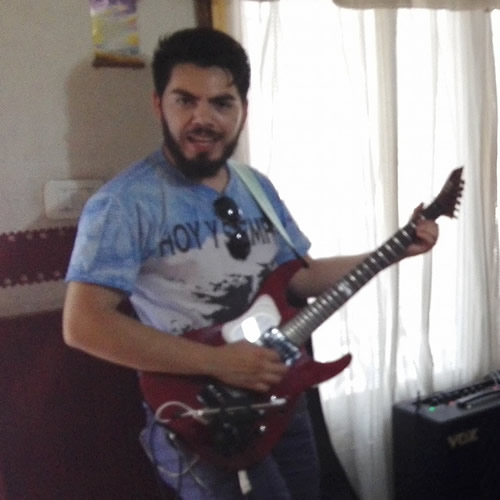 Fotografía del luthier Daniel Escudero
